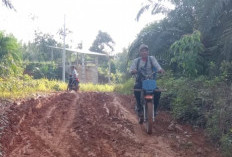 Akses Jalan ke Transmigrasi Tanjung Aur II Memprihatinkan, Guru dan Warga Menjerit