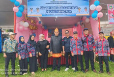 Kades Talang Padang Sumantri dan Perangkat Desa Sampaikan Ucapan Selamat HUT ke-25 Kecamatan Pino Raya